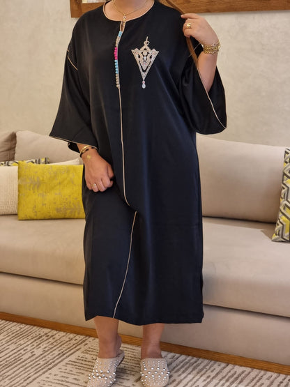Handmade Moroccan Jellaba Women Black Tilelli ⵜⵉⵍⴻⵍⵍⵉ
