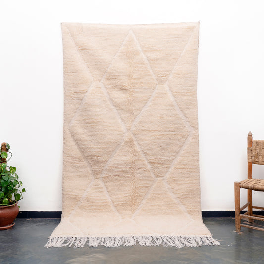 5x7 ft Handmade Rug Amazigh Beni Ourain ⵜⵉⵜⵔⵉⵜ. FREE SHIPPING