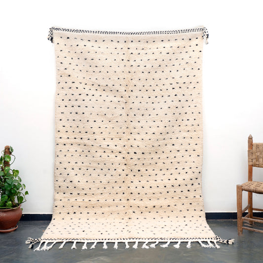 5x8 ft Handmade Rug Amazigh Beni Ourain ⴰⵏⵉⵔ. FREE SHIPPING