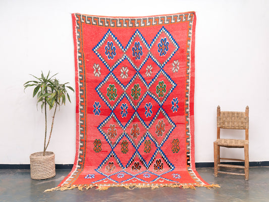 6x9 ft Large Handmade Amazigh Vintage Rug Marrakech ⵜⴰⴼⵍⴻⵙⵜ. FREE SHIPPING