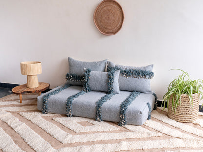 4ft Handmade Amazigh Sofa Wedding Blanket ⴰⵓⵔⵉⵏⵊ. FREE SHIPPING