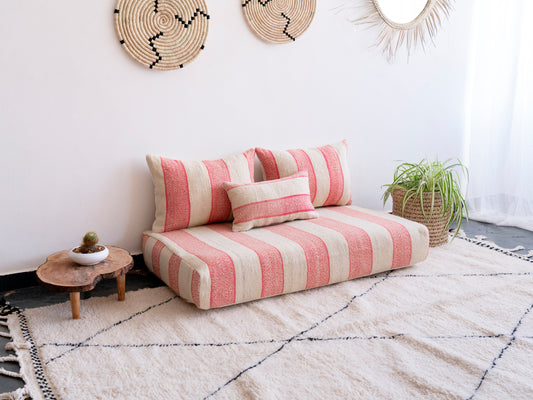 4ft Handmade Amazigh Sofa Ayyur ⵜⴰⵎⵓⵏⵜ. FREE SHIPPING