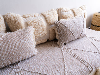 6ft Handmade Amazigh Sofa ⵜⴰⵎⵓⵏⵜ. FREE SHIPPING