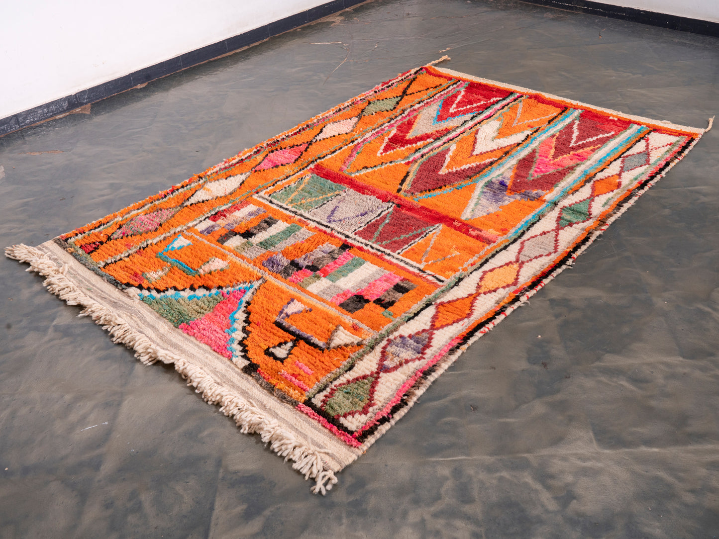 5x8 ft Handmade Amazigh Rug Boujaad Yaz ⵢⴰⵣ. FREE SHIPPING