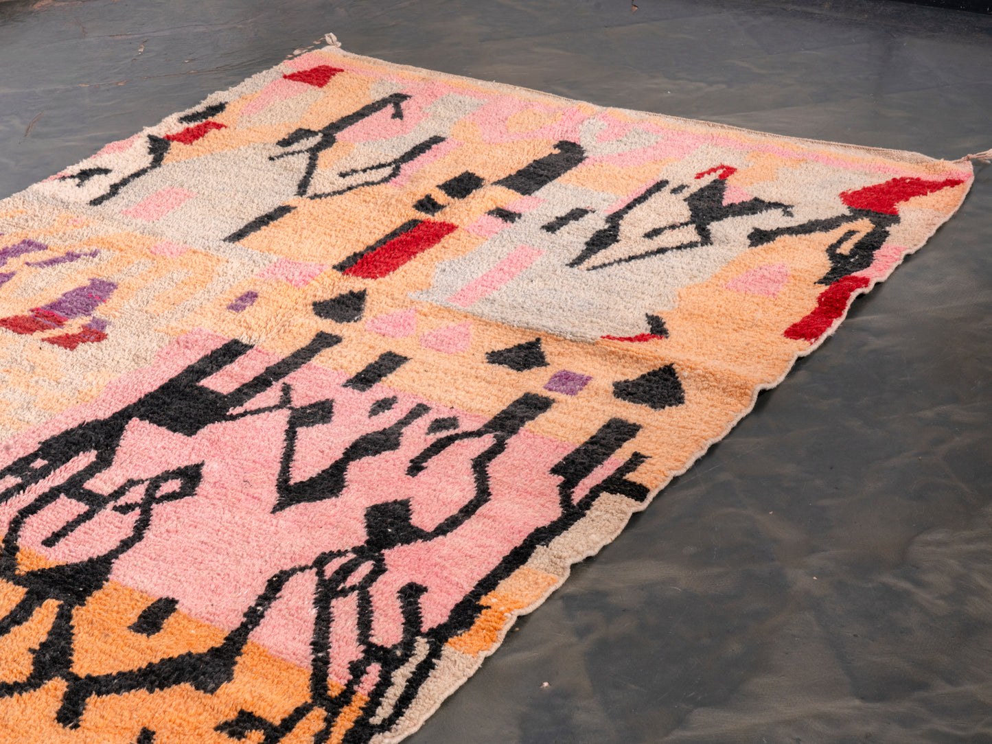 5x8 ft Handmade Amazigh Rug Boujaad Taghazout ⵢⴰⵣ. FREE SHIPPING