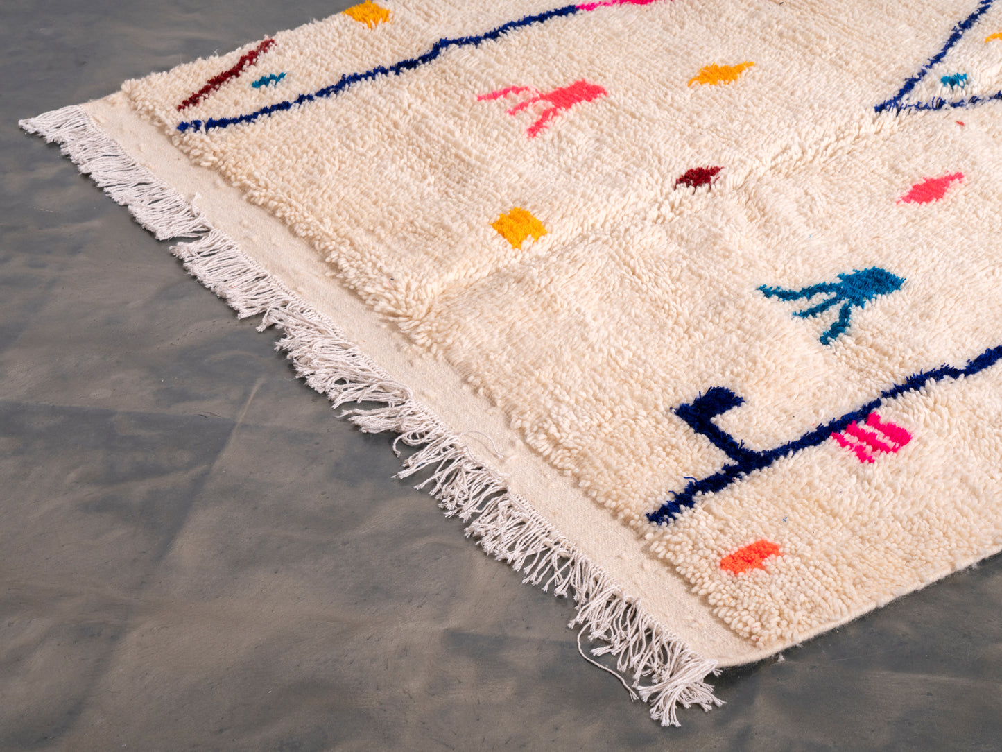 5x8 ft Handmade Amazigh Rug Azilal ⵢⴰⵣ. FREE SHIPPING