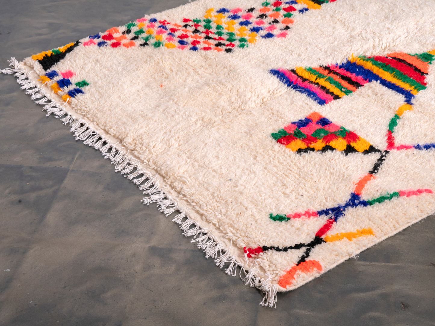 5x8 ft Handmade Amazigh Rug Lia ⵢⴰⵣ. FREE SHIPPING