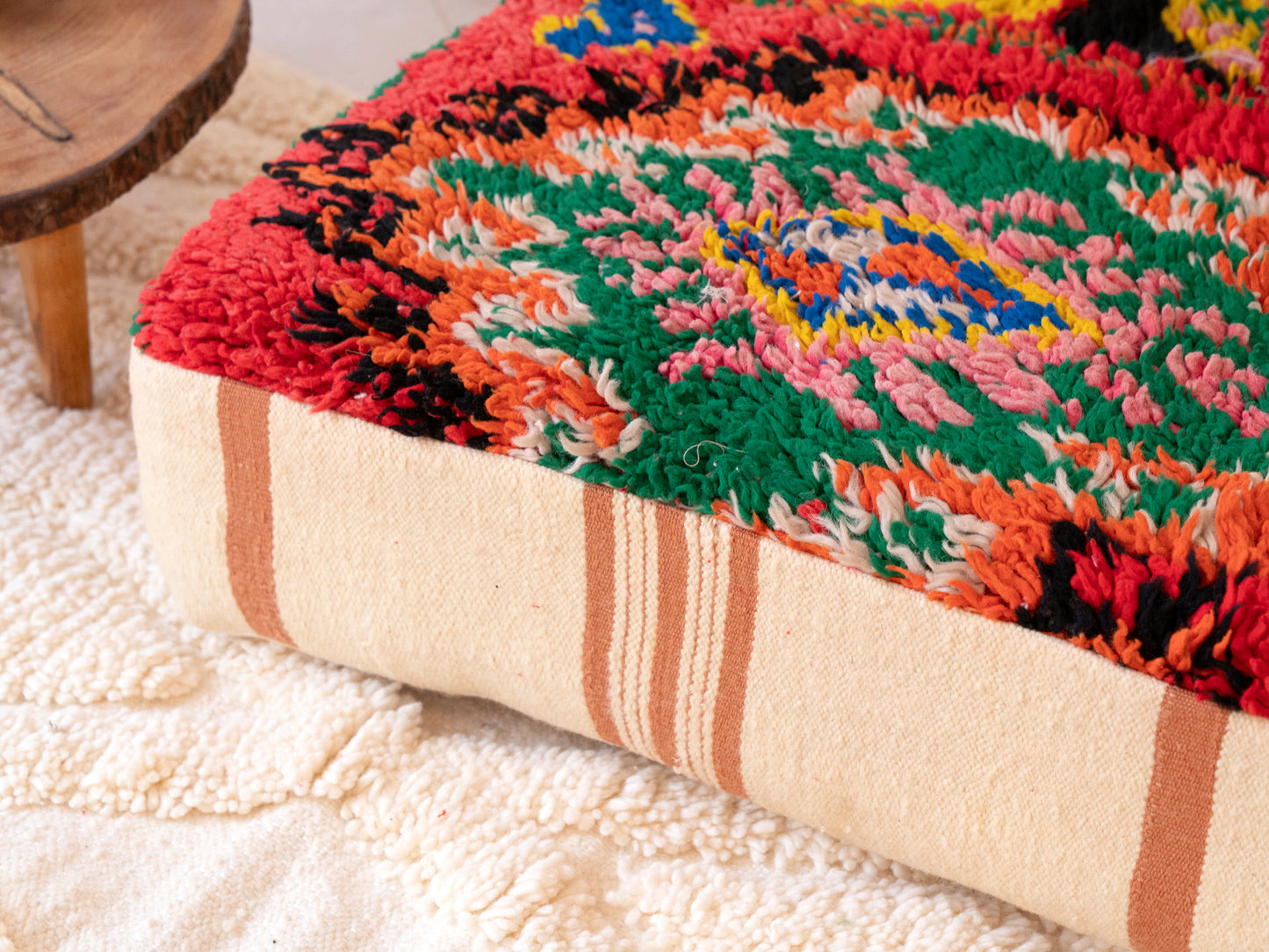 4ft Handmade Amazigh Sofa Dades ⵜⴰⴼⵍⴻⵙⵜ. FREE SHIPPING