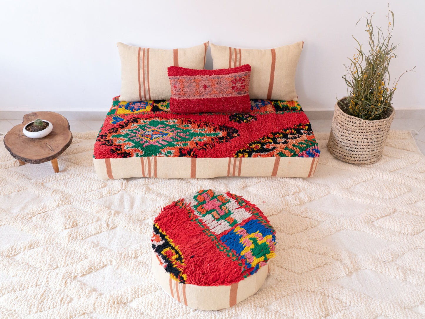 4ft Handmade Amazigh Sofa Dades ⵜⴰⴼⵍⴻⵙⵜ. FREE SHIPPING