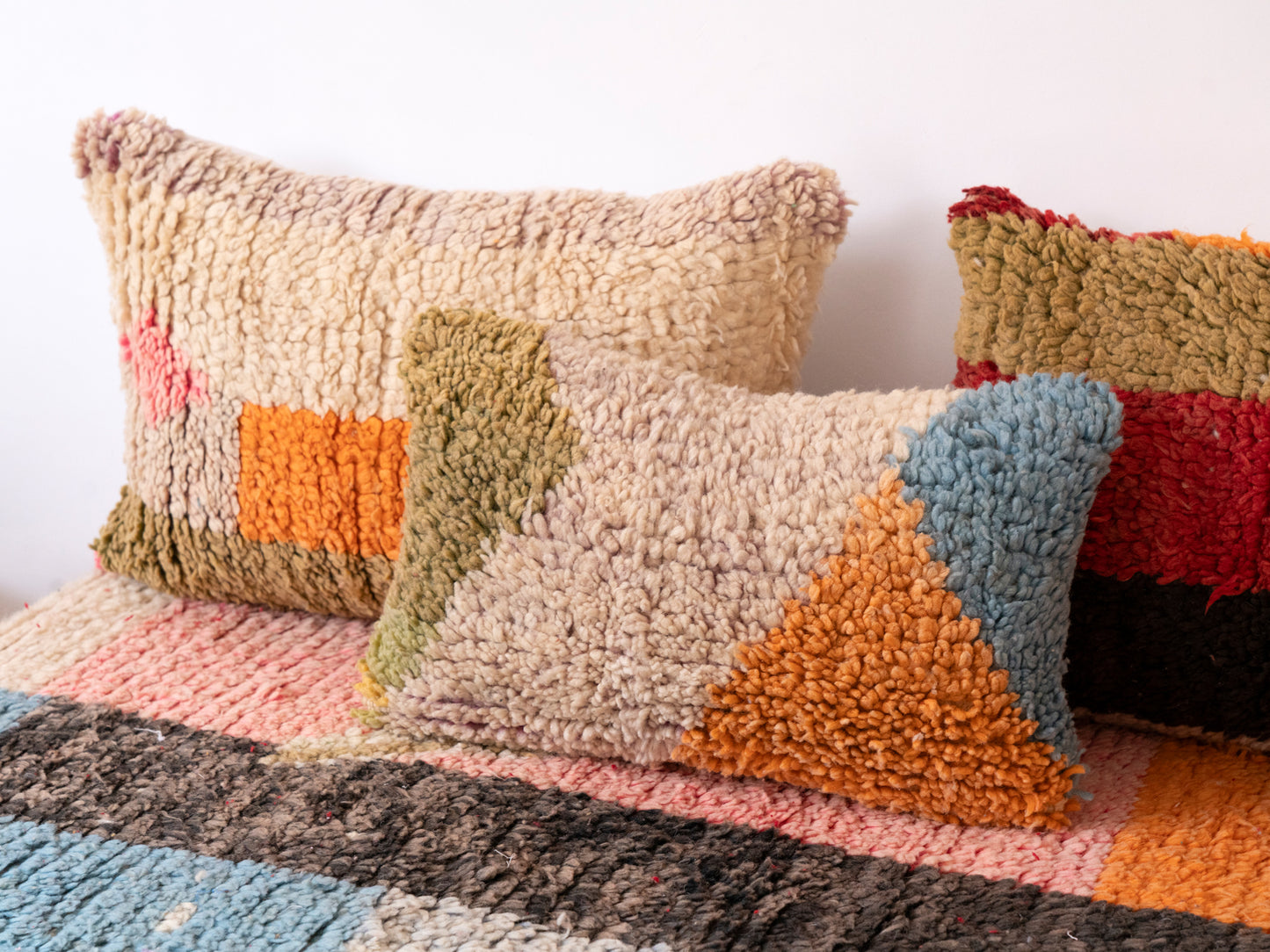 7ft Handmade Amazigh Vintage Sofa Taghazout ⵉⵣⵉⴼⴼⴰⴽ. FREE SHIPPING
