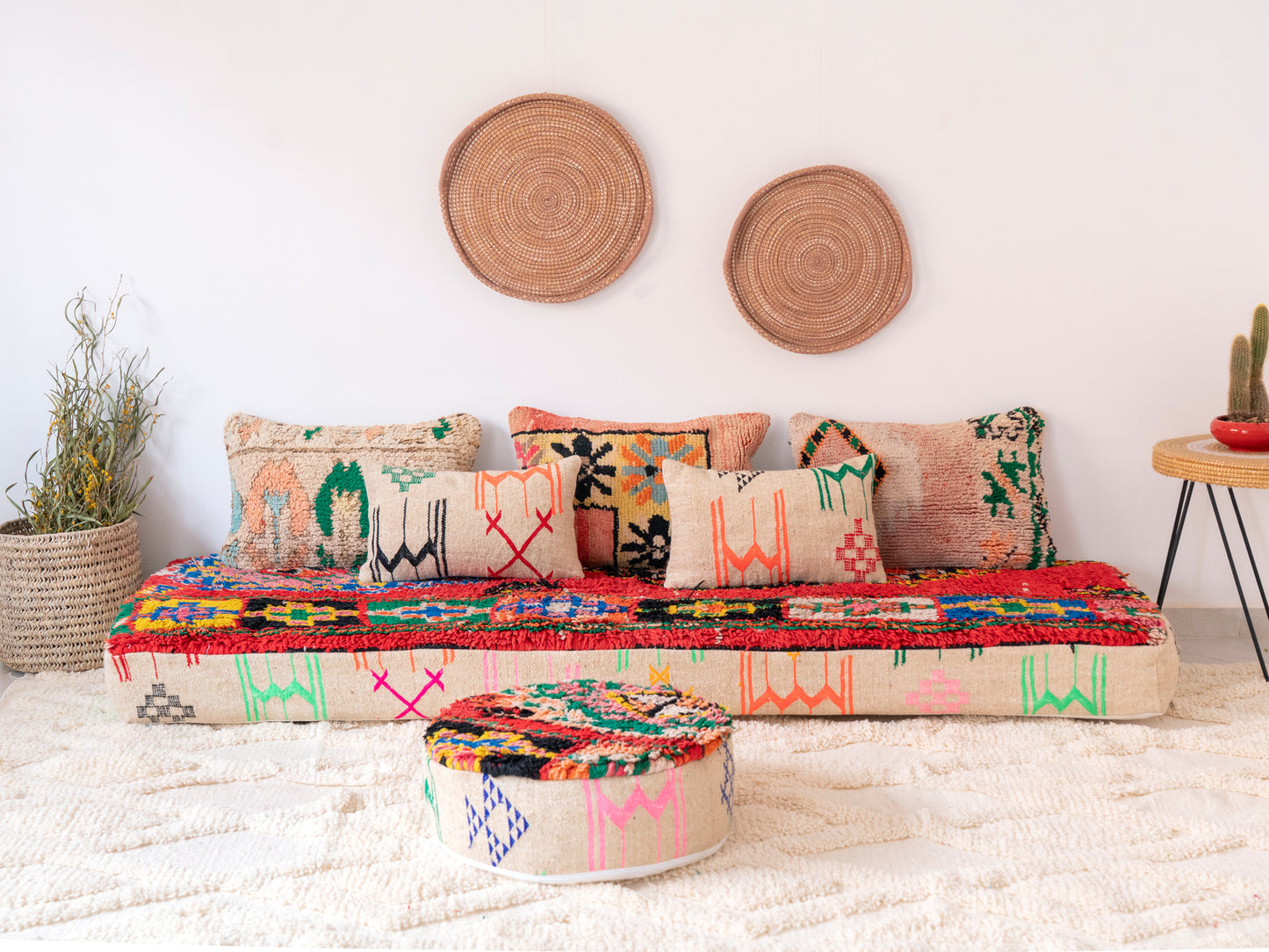 7ft Handmade Amazigh Vintage Sofa ⵉⵣⵉⴼⴼⴰⴽ. FREE SHIPPING