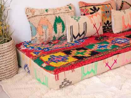 7ft Handmade Amazigh Vintage Sofa ⵉⵣⵉⴼⴼⴰⴽ. FREE SHIPPING