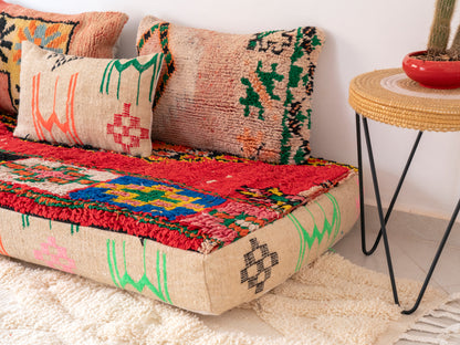 7ft Handmade Amazigh Vintage Sofa ⵉⵣⵉⴼⴼⴰⴽ. FREE SHIPPING