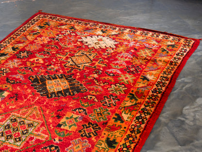 5x8 Handmade Vintage Amazigh Rug Azilal ⵢⴰⵣ. FREE SHIPPING
