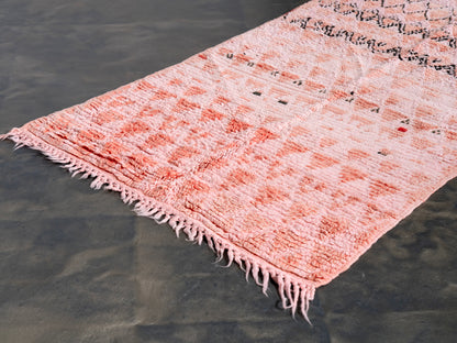 3x6 Handmade Vintage Amazigh Rug Imouzer ⵢⴰⵣ. FREE SHIPPING
