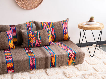 6ft Handmade Amazigh Sofa Itto ⴰⵓⵔⵉⵏⵊ. FREE SHIPPING