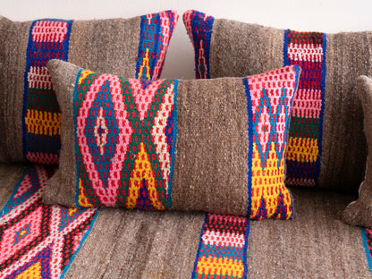 6ft Handmade Amazigh Sofa Itto ⴰⵓⵔⵉⵏⵊ. FREE SHIPPING