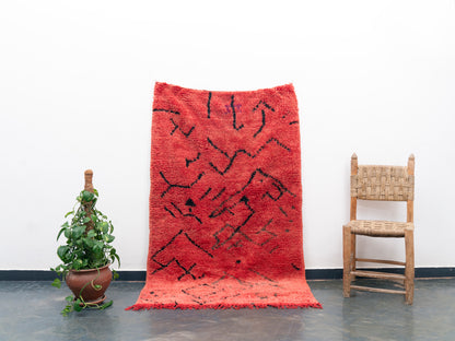 4x6 ft Handmade Vintage Amazigh Rug Azrou ⵢⴰⵣ. FREE SHIPPING