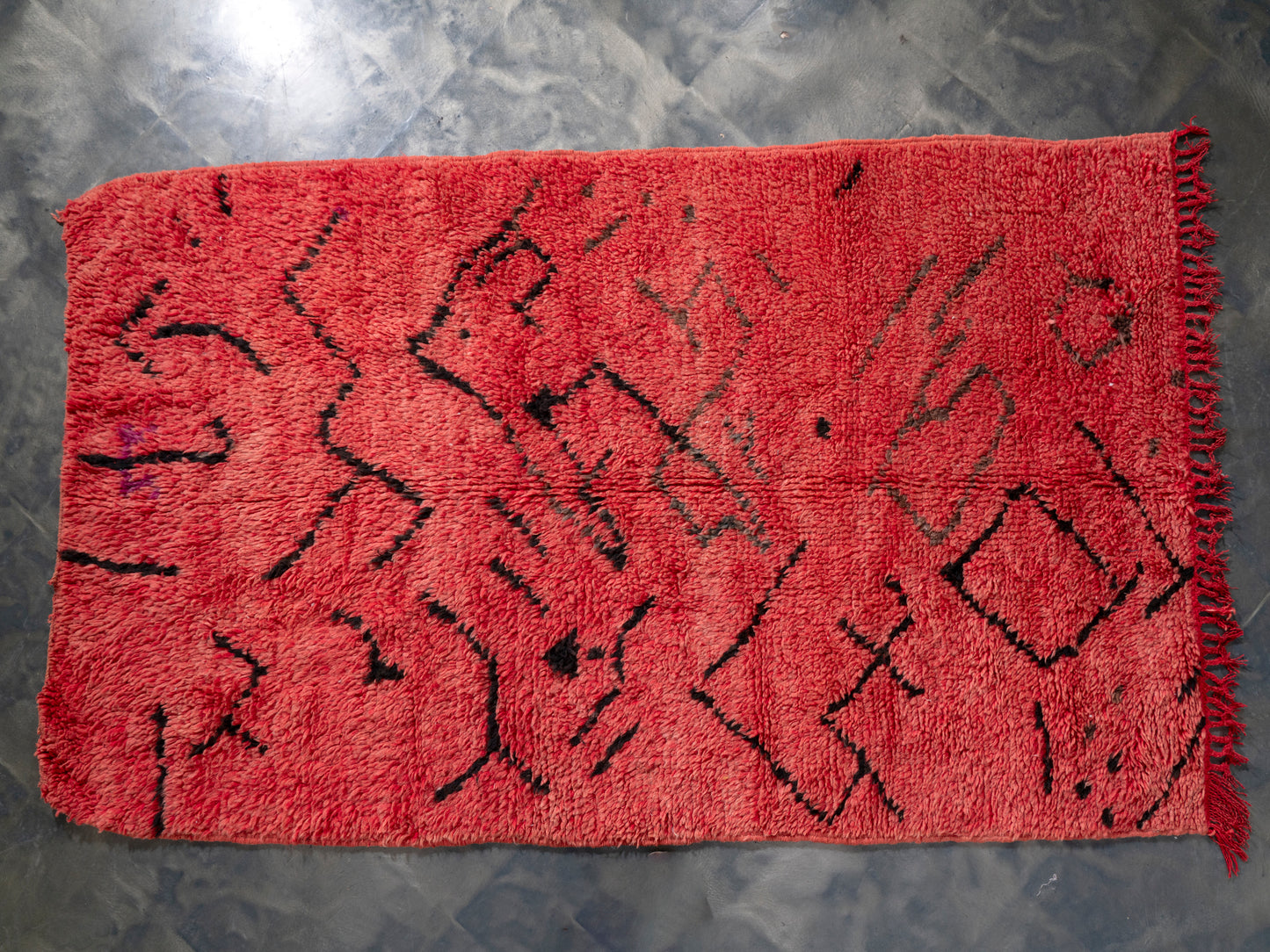 4x6 Handmade Vintage Amazigh Rug Azrou ⵢⴰⵣ. FREE SHIPPING