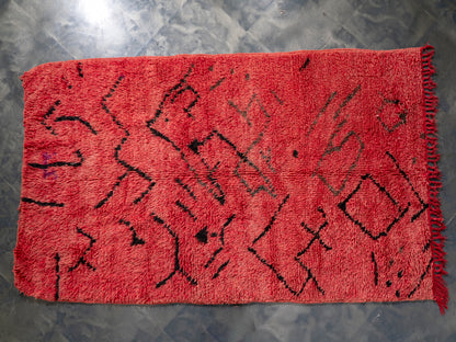 4x6 ft Handmade Vintage Amazigh Rug Azrou ⵢⴰⵣ. FREE SHIPPING