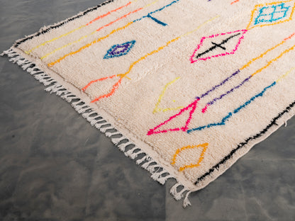 Handmade Amazigh Rug Azilal. FREE SHIPPING