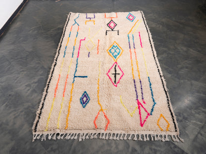 Handmade Amazigh Rug Azilal. FREE SHIPPING