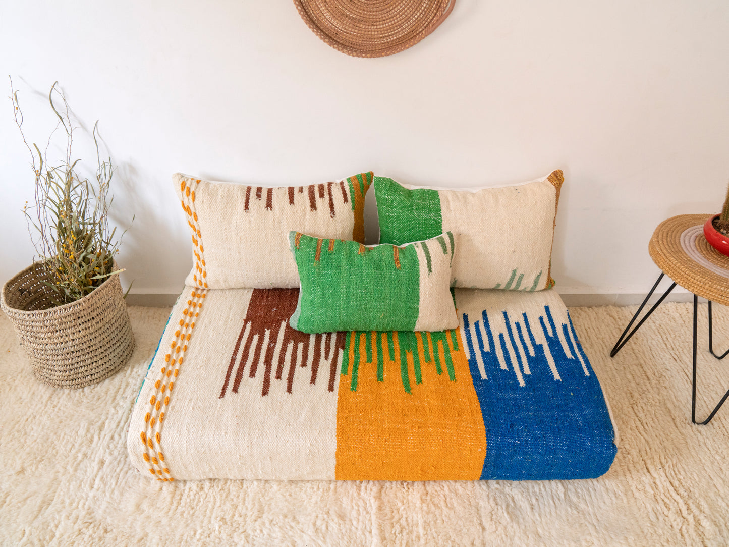 120cm/4ft Handmade Amazigh Hanou Sofa ⵜⴰⴼⵍⴻⵙⵜ