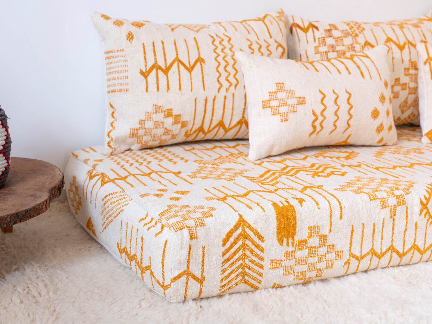 180cm/6ft Handmade Amazigh Tamzgha Sofa ⵜⴰⴼⵍⴻⵙⵜ