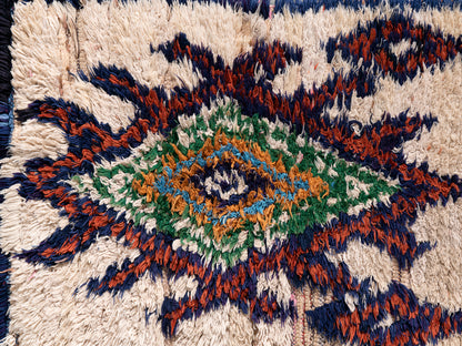 Handmade Amazigh Vintage Rug. FREE SHIPPING