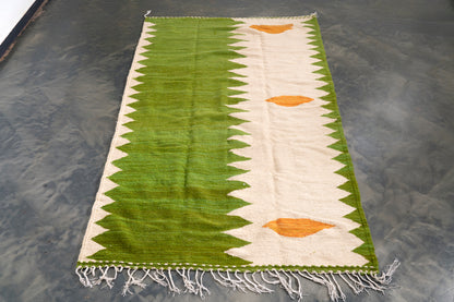 5x8 ft Handmade Amazigh Kilim Rug ⵜⵓⴷⴻⵔⵜ. FREE SHIPPING