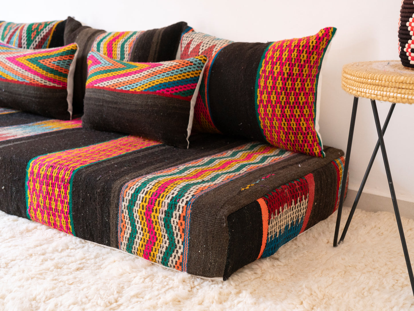180cm/6ft Handmade Amazigh Sahara Sofa ⵜⴰⴼⵍⴻⵙⵜ