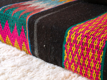 180cm/6ft Handmade Amazigh Sahara Sofa ⵜⴰⴼⵍⴻⵙⵜ