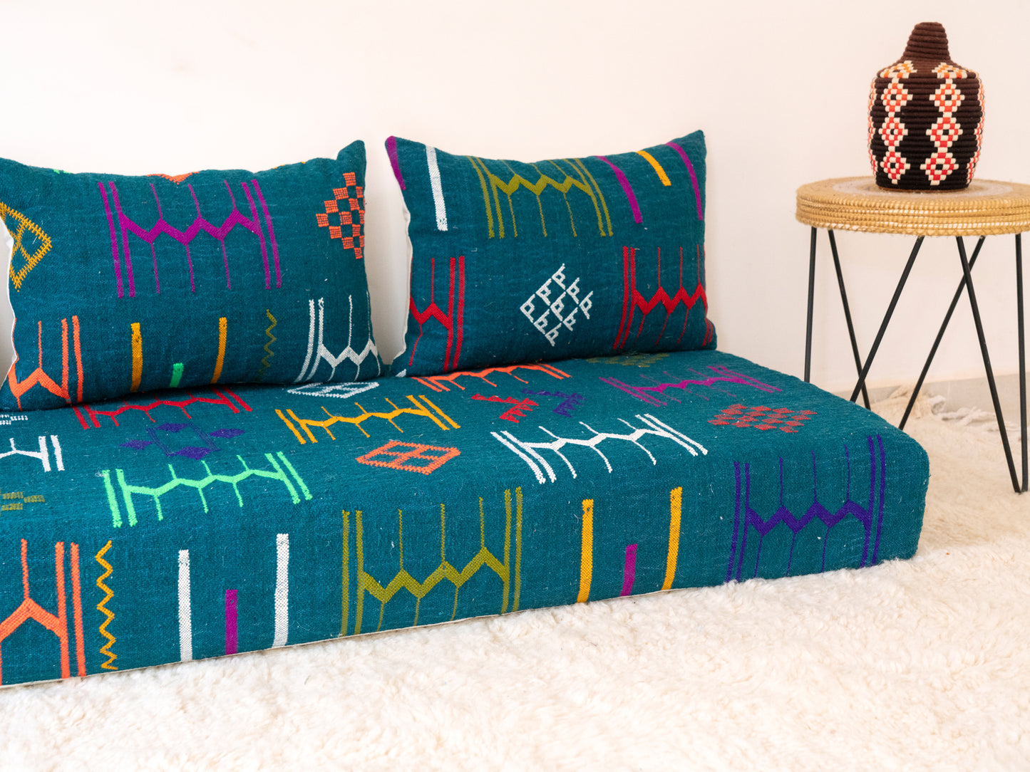 180cm/6ft Handmade Amazigh Imazighen Sofa ⵜⴰⴼⵍⴻⵙⵜ