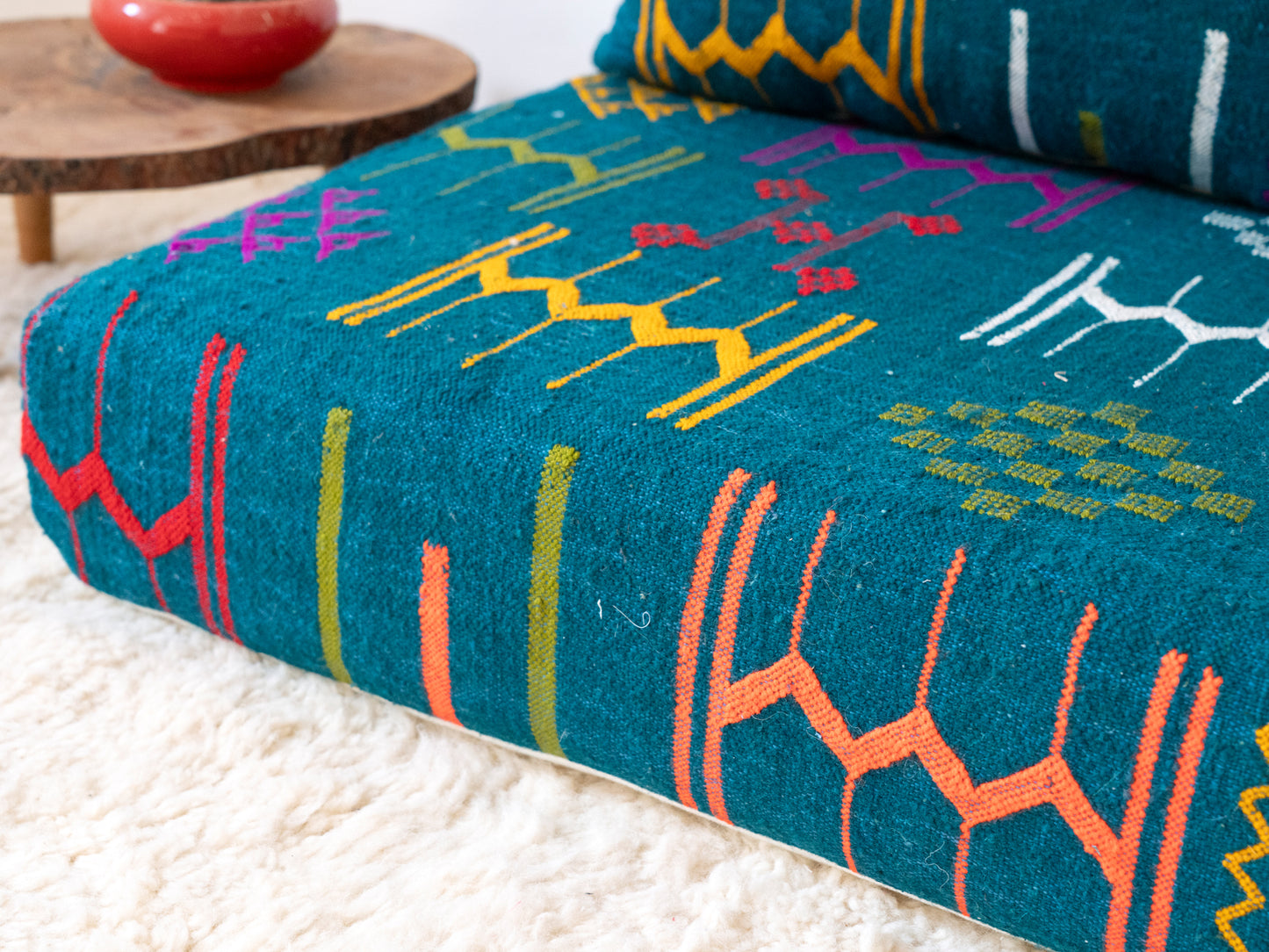 180cm/6ft Handmade Amazigh Imazighen Sofa ⵜⴰⴼⵍⴻⵙⵜ