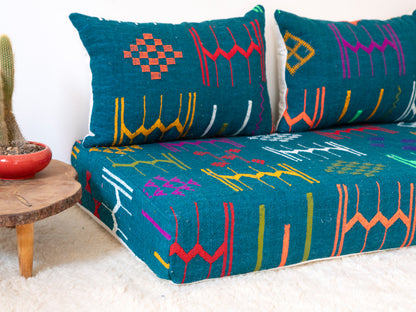 180cm/6ft Handmade Amazigh Imazighen Sofa ⵜⴰⴼⵍⴻⵙⵜ