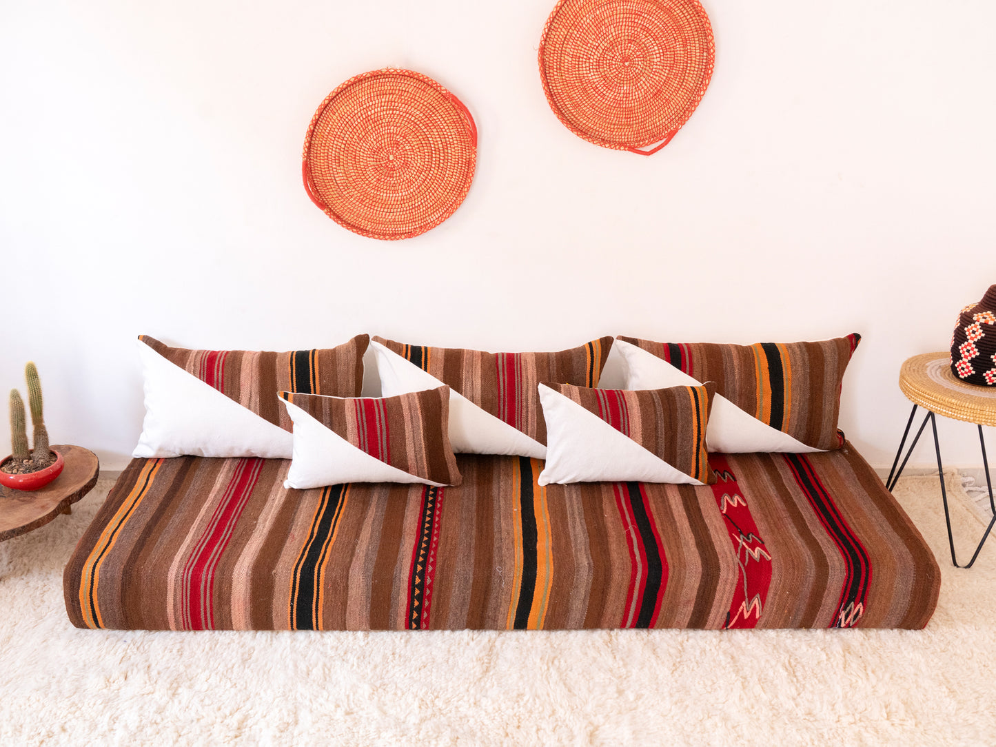210cm/7ft Handmade Amazigh Afus Sofa ⵜⴰⴼⵍⴻⵙⵜ