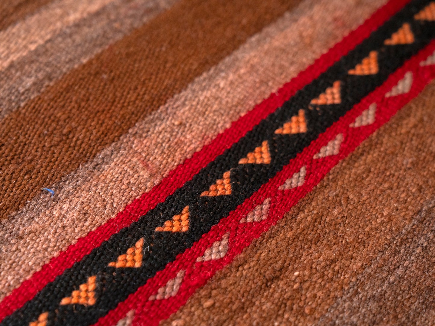 210cm/7ft Handmade Amazigh Afus Sofa ⵜⴰⴼⵍⴻⵙⵜ