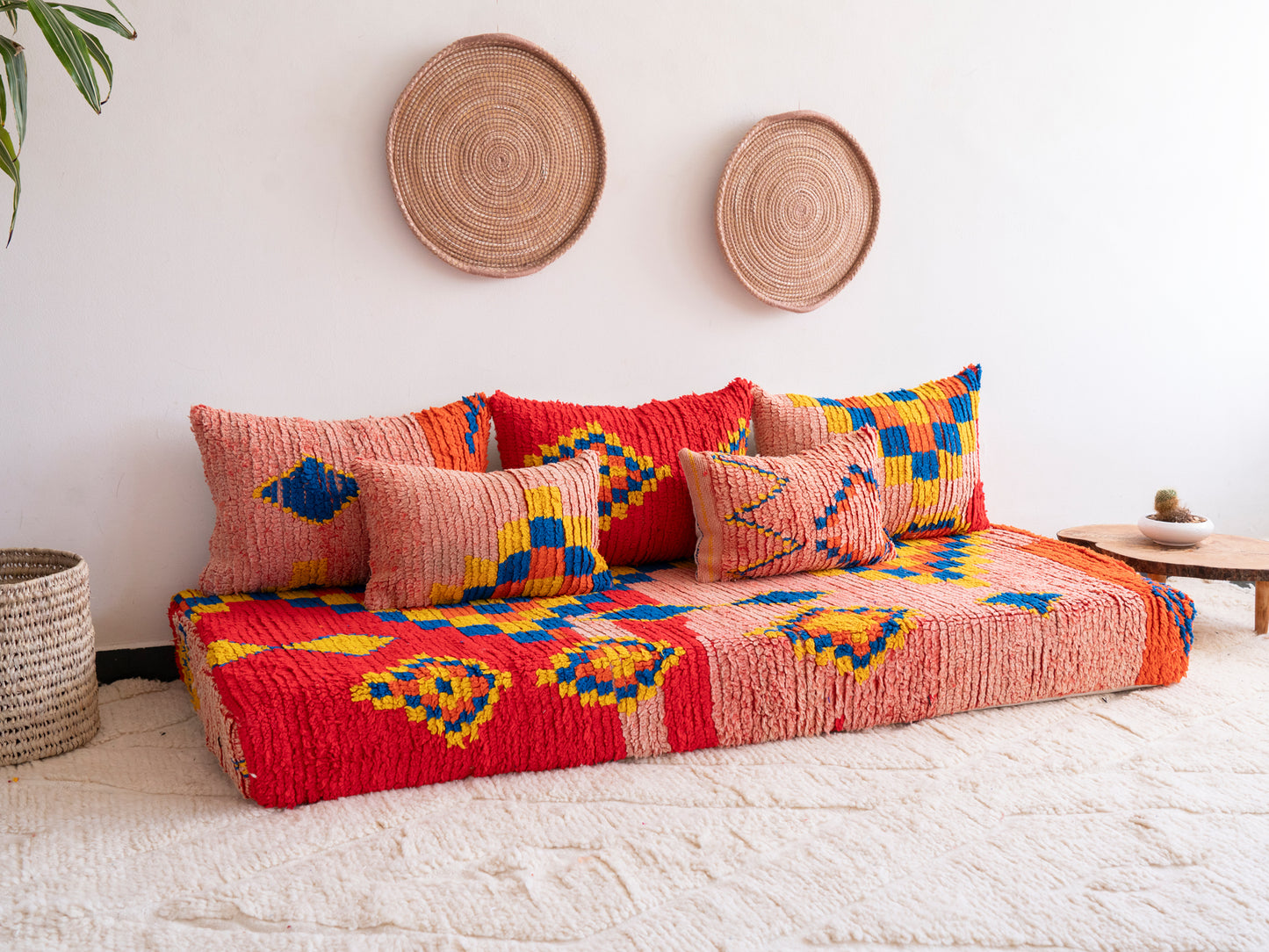 6ft Handmade Amazigh Vintage Sofa Imouzer ⴰⵓⵔⵉⵏⵊ. FREE SHIPPING