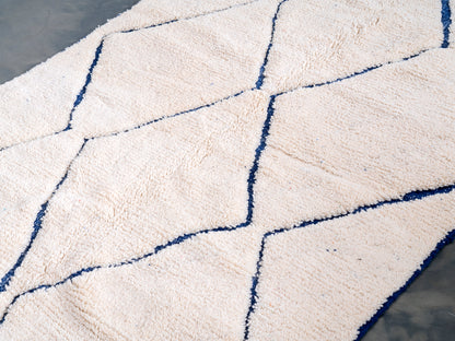 5x8 ft Handmade Amazigh Rug ⵜⵉⴷⵔⵓⵡⵛⵉⵏ. FREE SHIPPING
