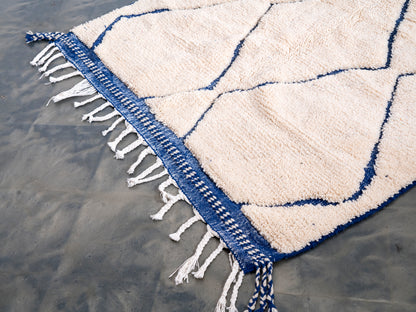 5x8 ft Handmade Amazigh Rug ⵜⵉⴷⵔⵓⵡⵛⵉⵏ. FREE SHIPPING