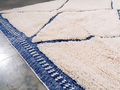 5x8 ft Handmade Amazigh Rug ⵜⵉⴷⵔⵓⵡⵛⵉⵏ. FREE SHIPPING