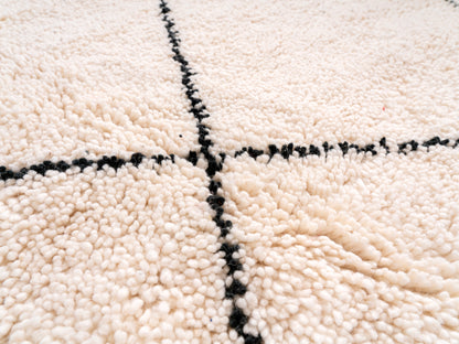 5x7 ft Handmade Amazigh Rug ⵜⵉⴷⵔⵓⵡⵛⵉⵏ. FREE SHIPPING