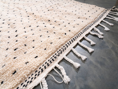 5x8 ft Handmade Rug Amazigh Beni Ourain ⴰⵏⵉⵔ. FREE SHIPPING