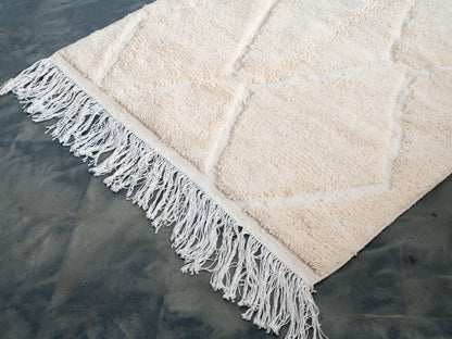 5x7 ft Handmade Rug Amazigh Beni Ourain ⵜⵉⵜⵔⵉⵜ. FREE SHIPPING