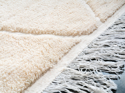 5x7 ft Handmade Rug Amazigh Beni Ourain ⵜⵉⵜⵔⵉⵜ. FREE SHIPPING