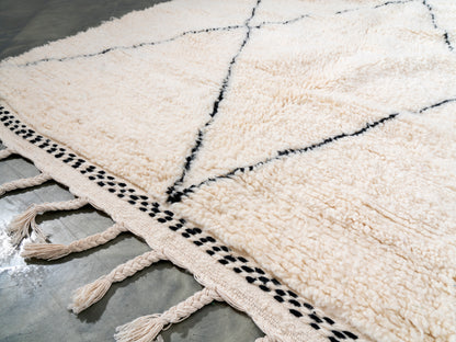 5x7 ft Handmade Rug Amazigh Beni Ourain ⵜⵓⴷⴻⵔⵜ. FREE SHIPPING