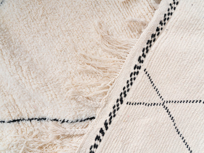 5x7 ft Handmade Rug Amazigh Beni Ourain ⵜⵓⴷⴻⵔⵜ. FREE SHIPPING