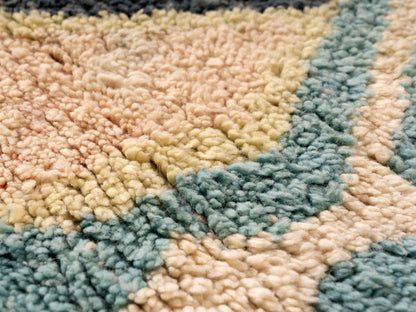 5x9 ft Large Handmade Amazigh Rug Ifrane ⵜⵉⴷⵔⵓⵡⵛⵉⵏ. FREE SHIPPING