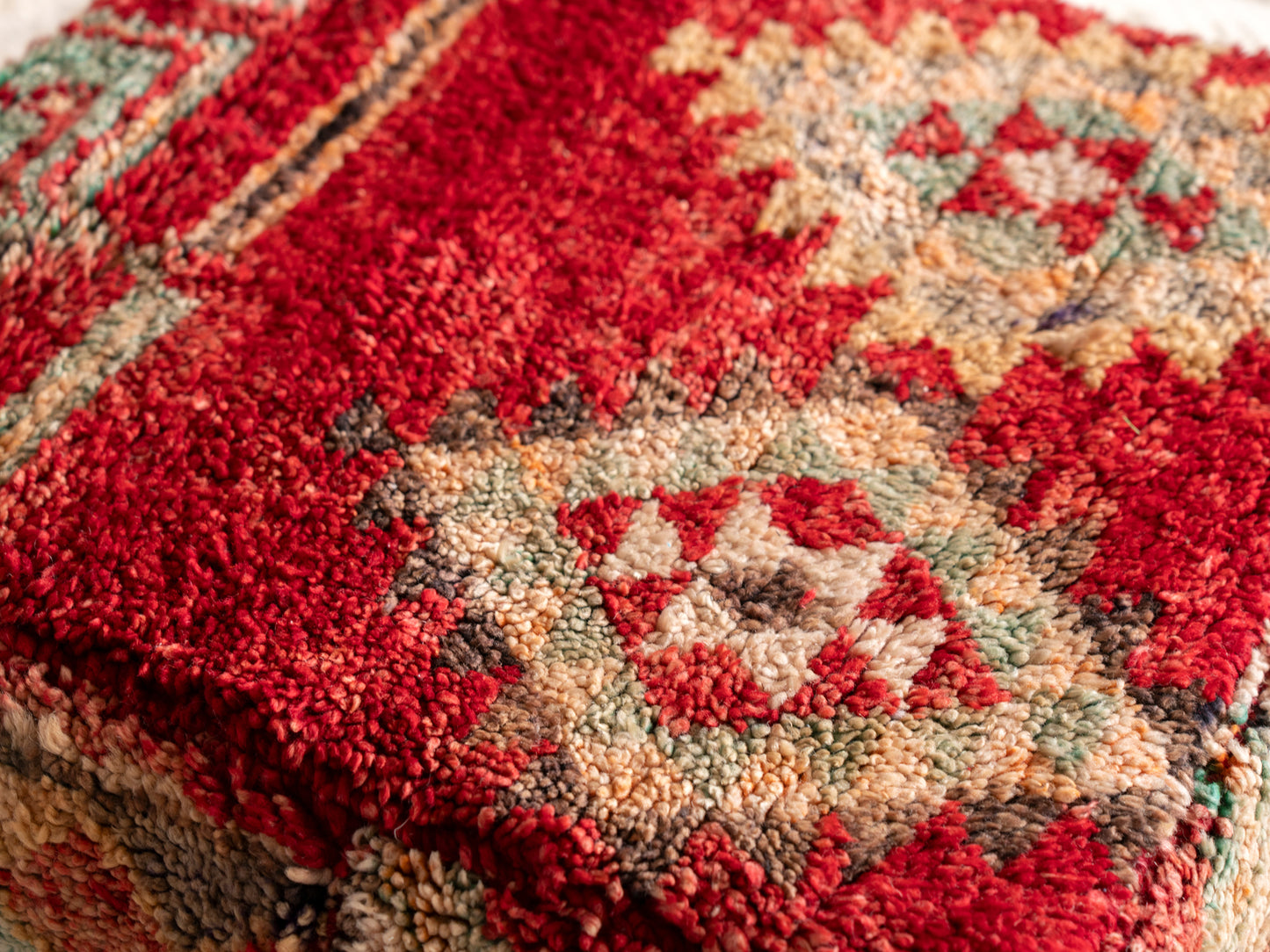 Handmade Vintage Amazigh floor poof Azrou