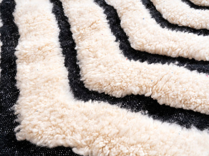 7X11 ft Large Handmade Amazigh Rug Beni ⵉⵍⵍⵉ. FREE SHIPPING